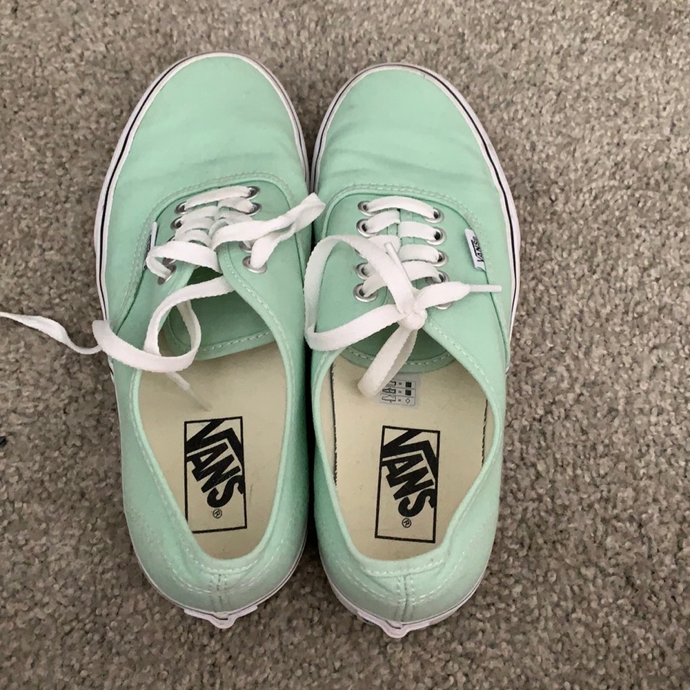 EUC mint vans